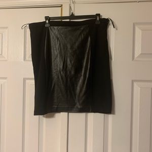 Faux leather strip skirt